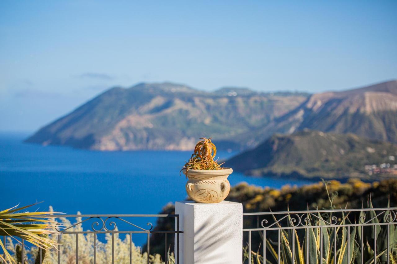 B&B Villa Maristella Lipari  Exterior photo