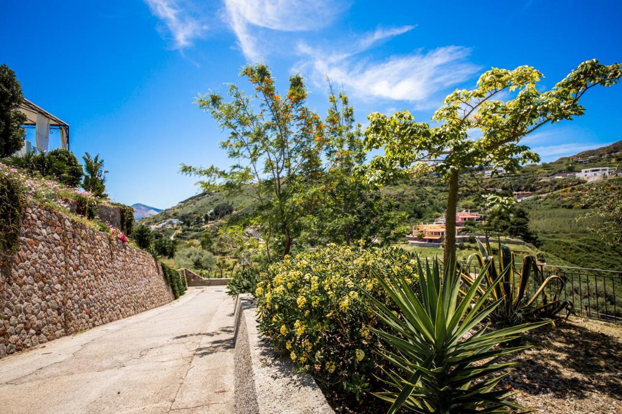 B&B Villa Maristella Lipari  Exterior photo