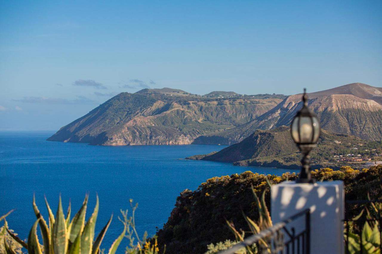 B&B Villa Maristella Lipari  Exterior photo